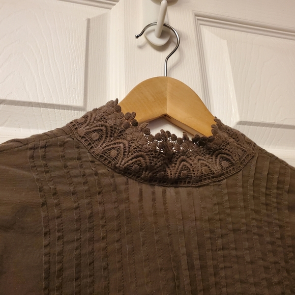 H&M - Mock Neck Top - Picture 2 of 4